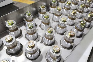 超聲波清洗機振子的清洗特點 超聲波清洗機振子的清洗特點