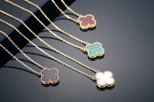 翡翠能不能放到超聲波清洗機(jī)里清洗？