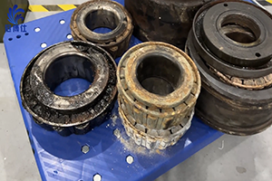 看超聲波清洗機如何恢復軸承煥然一新！高效清洗軸承的大型單槽超聲波清洗機展示